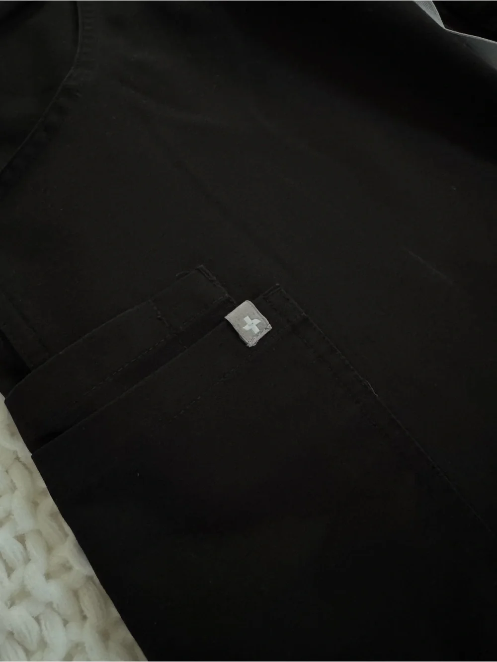 Figs sleek black